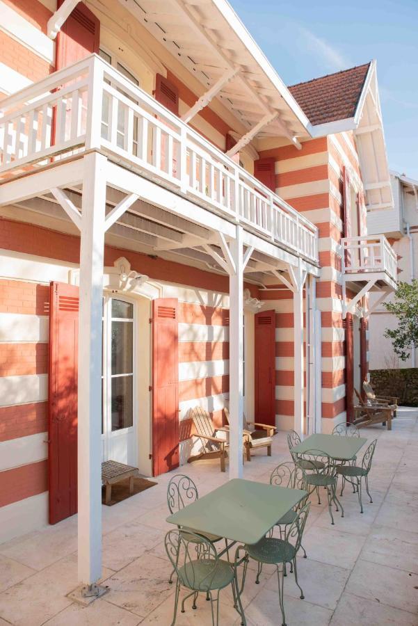 Villa Les Ombrees Arcachon Exterior photo